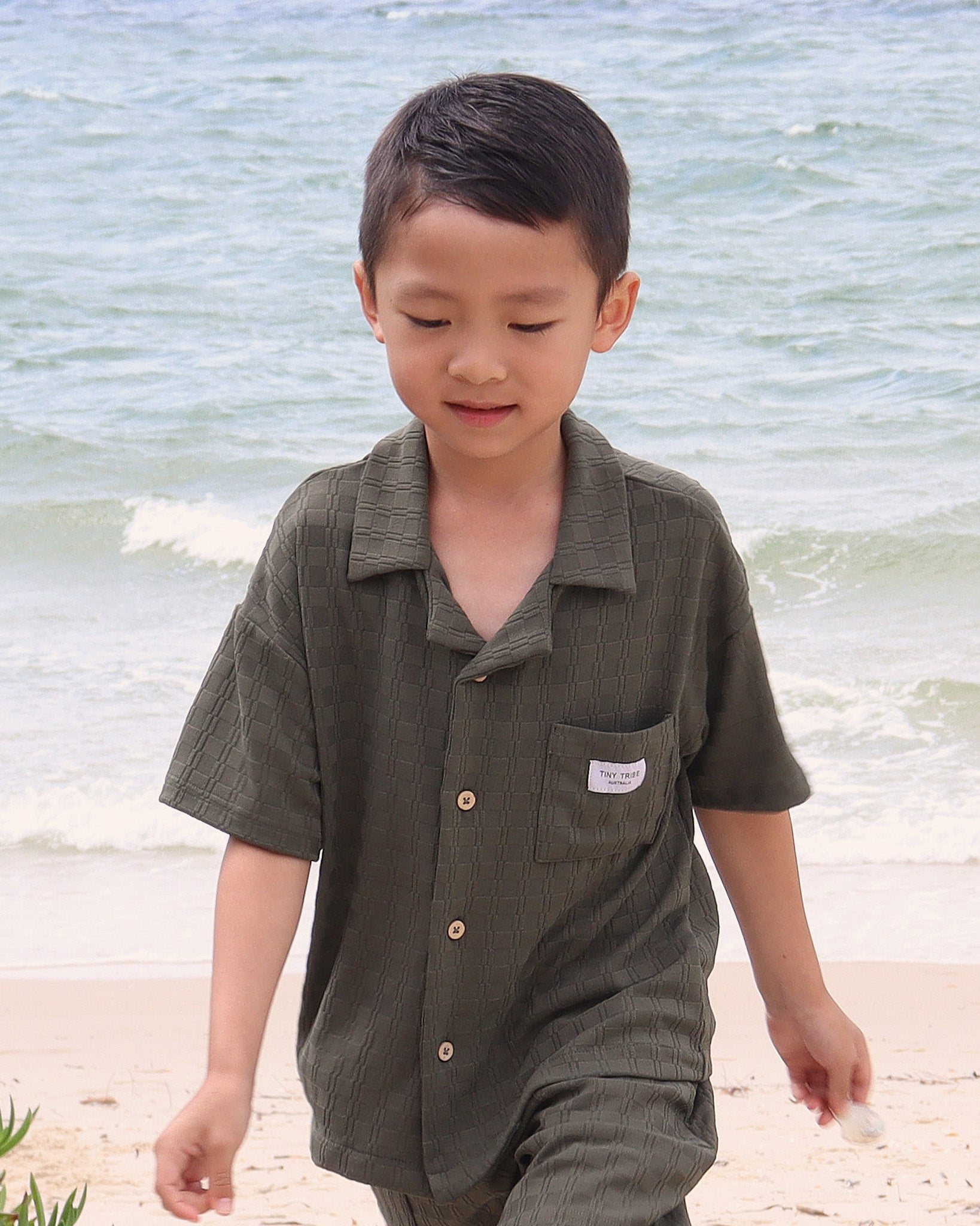 Chemise boutonnée texturée pour petit garçon, couleur olive