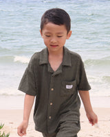 Chemise boutonnée texturée pour petit garçon, couleur olive