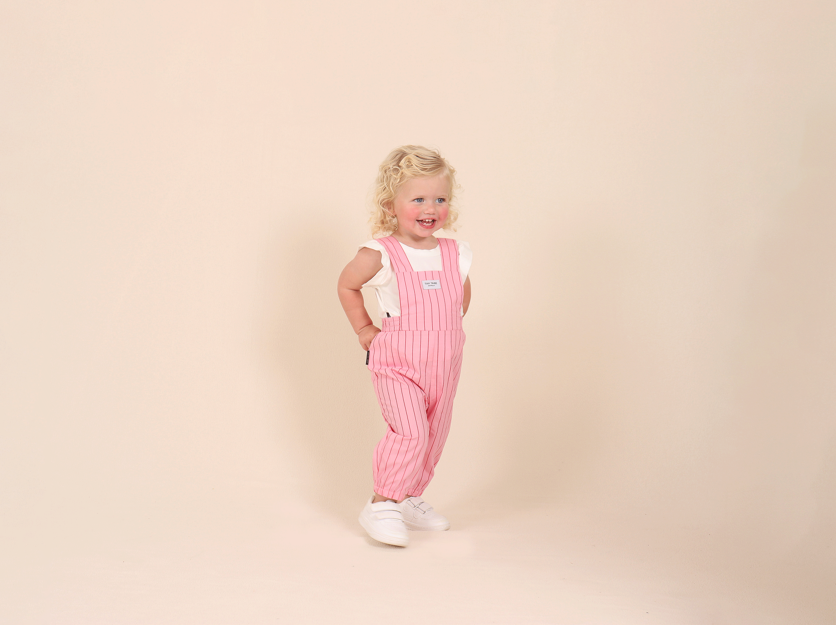 1_0004_SS25-AURORA-CAMPAIGN-DAY-1-11237.png
