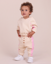 Pantalon ample rose à empiècements latéraux