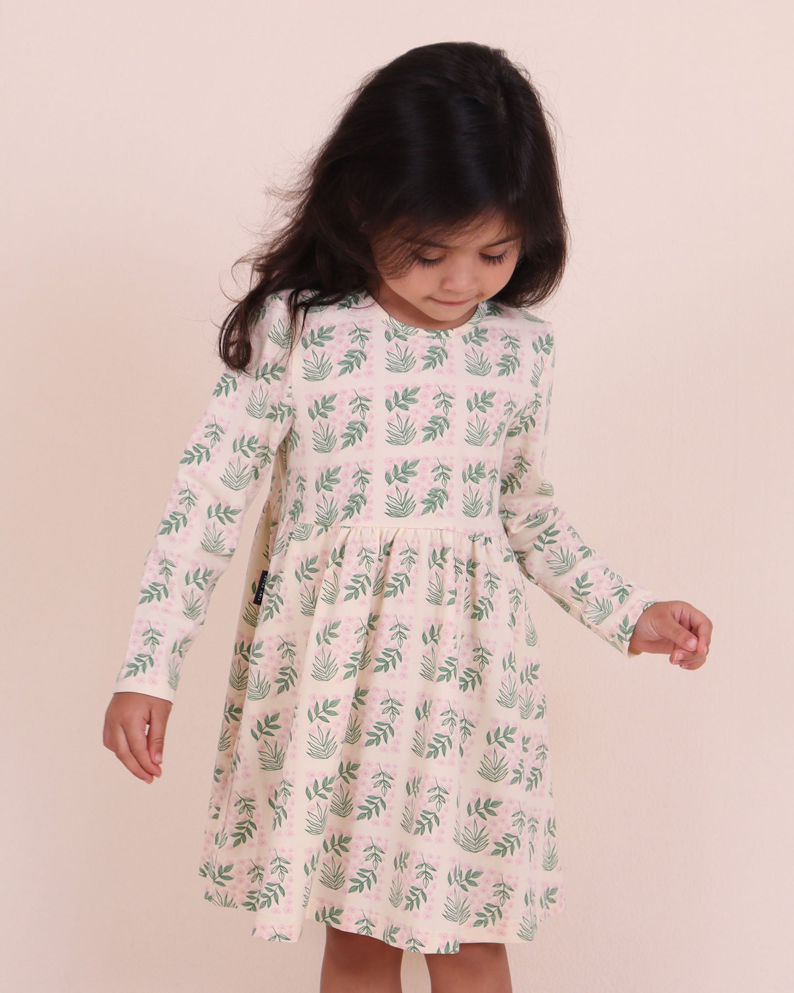 Robe à volants inspirée des jardins fleuris