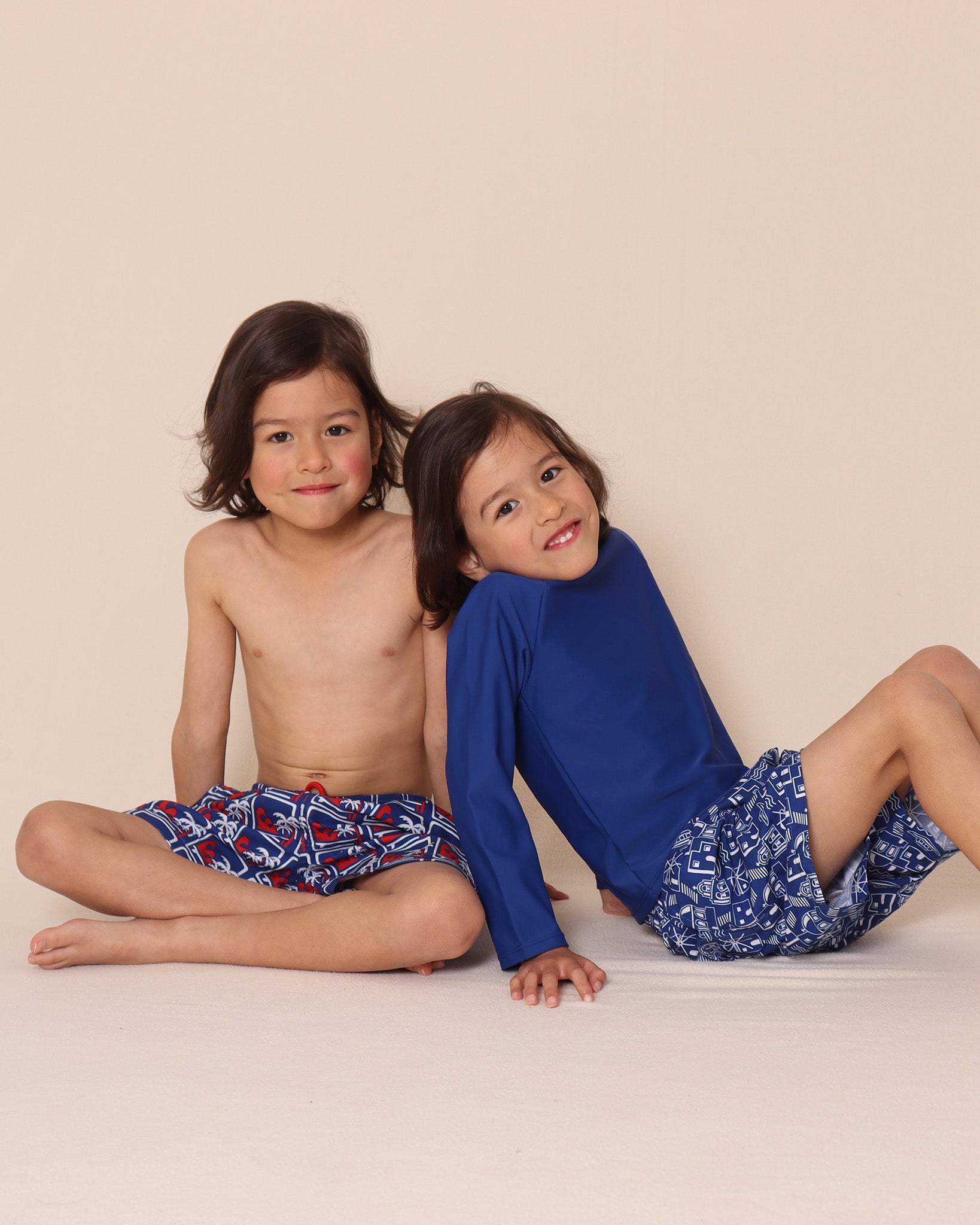 Haut anti-UV Navy Core