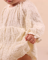 Robe à volants en coton froncé