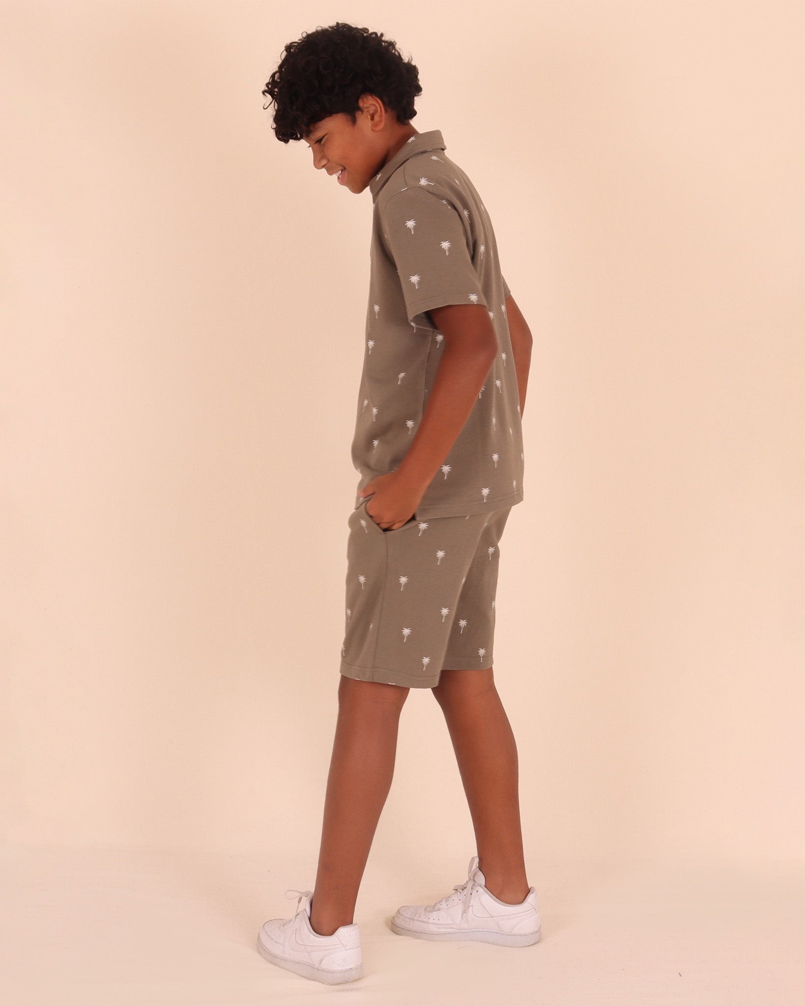 YOUTH_0006_TS26-Y4017A_OLIVE_4.jpg