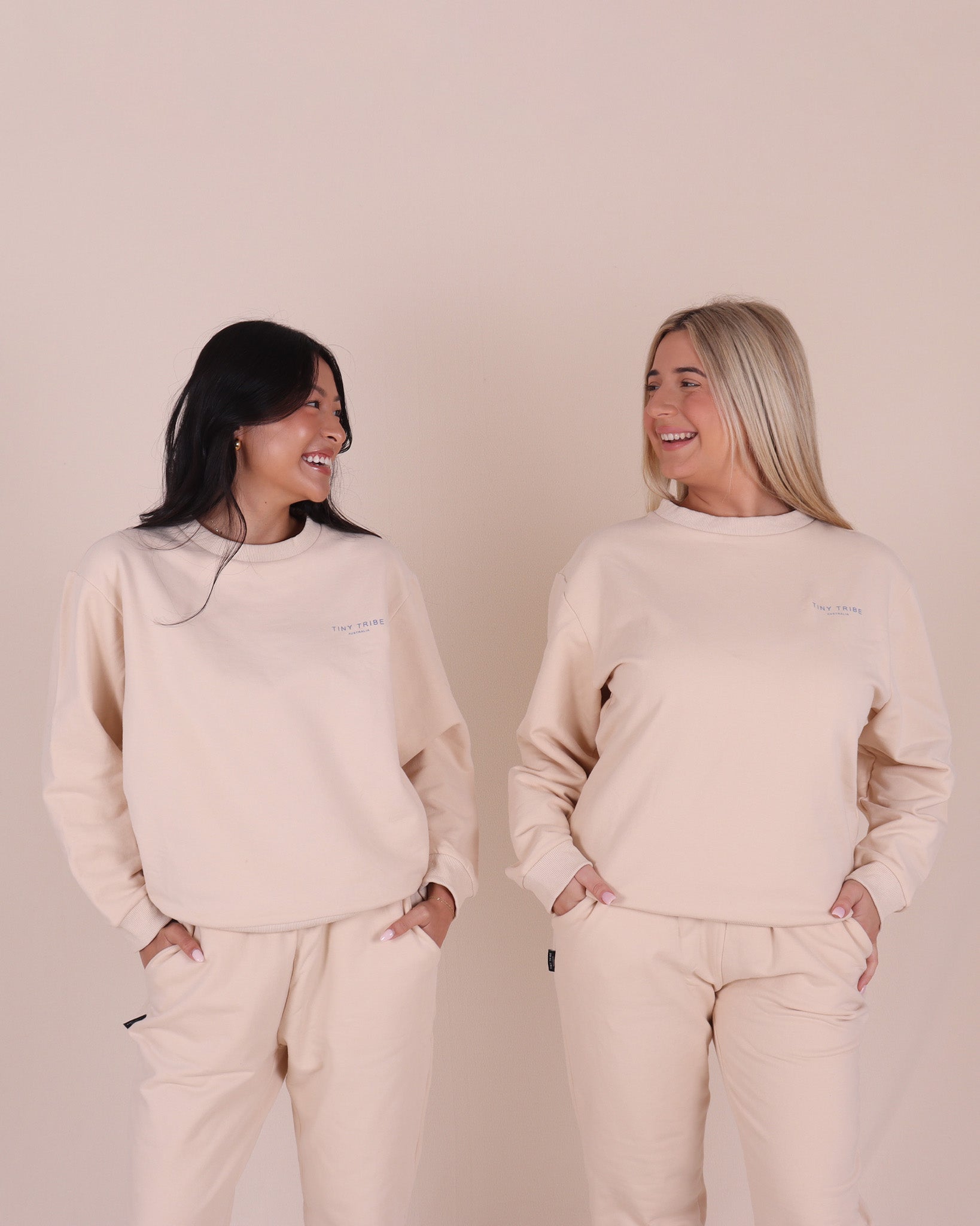 Adults Core Signature Sweat Top Cream