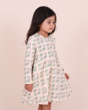Robe à volants inspirée des jardins fleuris