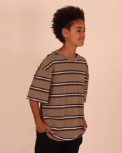 T-shirt kaki à rayures côtelées à manches courtes